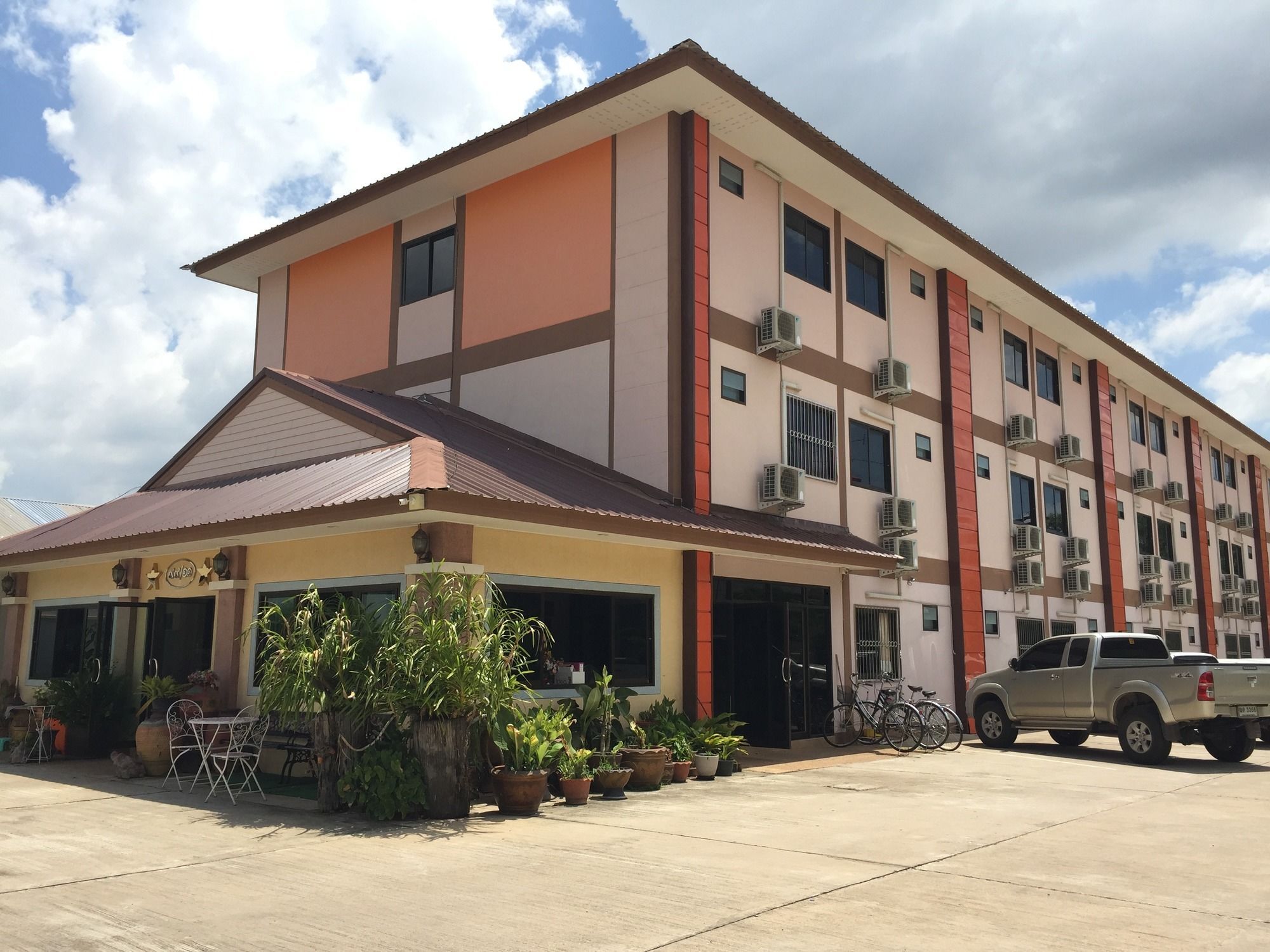 The Star Hotel Udon Thani Eksteriør bilde